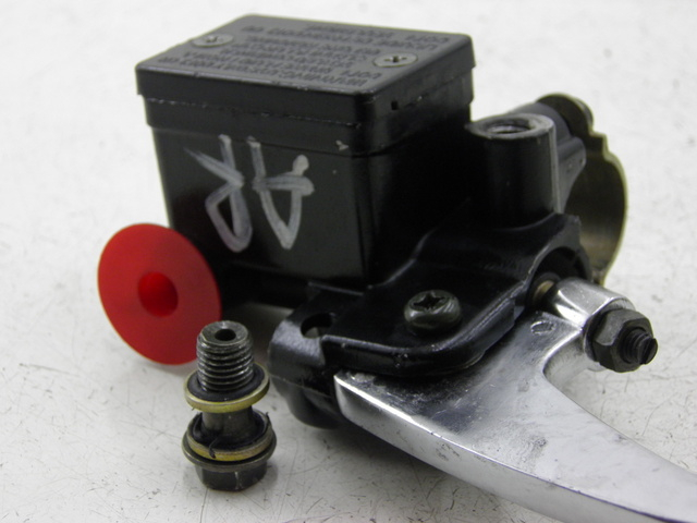 photo de POMPA HAMULCA TYLNEGO JM MOTOR S-MAX 125 (2010 - 2014) - Szczegół części