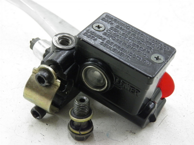 photo de POMPA HAMULCA TYLNEGO JM MOTOR S-MAX 125 (2010 - 2014) - Punkty mocowania