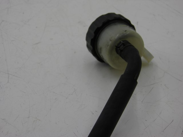 photo de POMPA HAMULCA TYLNEGO YAMAHA FZX FAZER 750 (1987 - 1998) - Zoom stanu zużycia