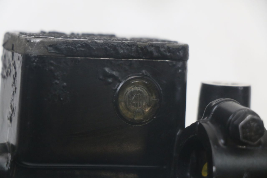 photo de POMPA HAMULCOWA PRZEDNIA QUADRO 3D S 350 (2013 - 2018) - Punkty mocowania