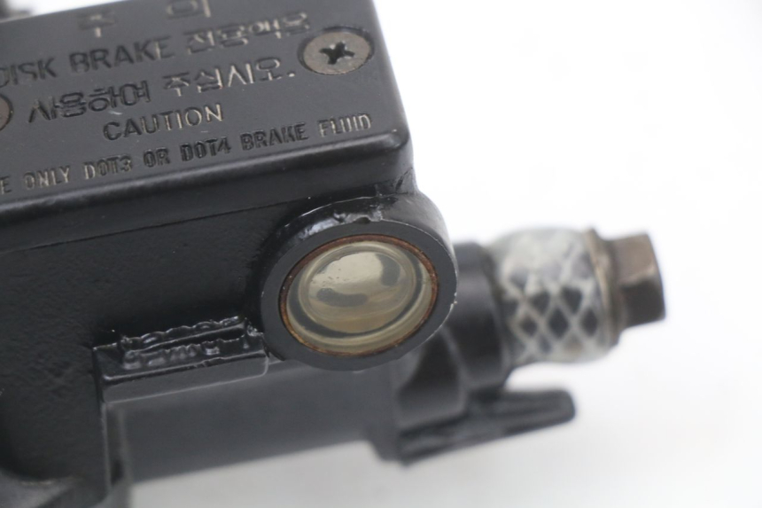 photo de POMPA HAMULCOWA PRZEDNIA DAELIM A-FOUR 2T 50 (2005 - 2012) - Widok ogólny