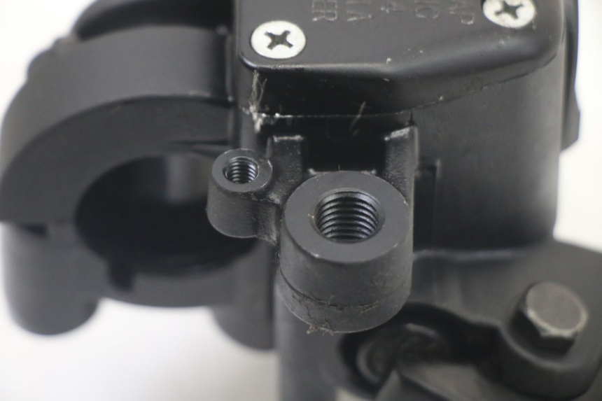 photo de POMPA HAMULCOWA PRZEDNIA APRILIA ATLANTIC 125 (2003 - 2009) - Widok ogólny