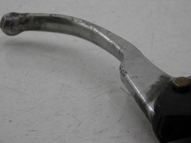 photo de POMPA HAMULCOWA PRZEDNIA APRILIA LEONARDO ST 250 (2002 - 2005) - Inny kąt widzenia