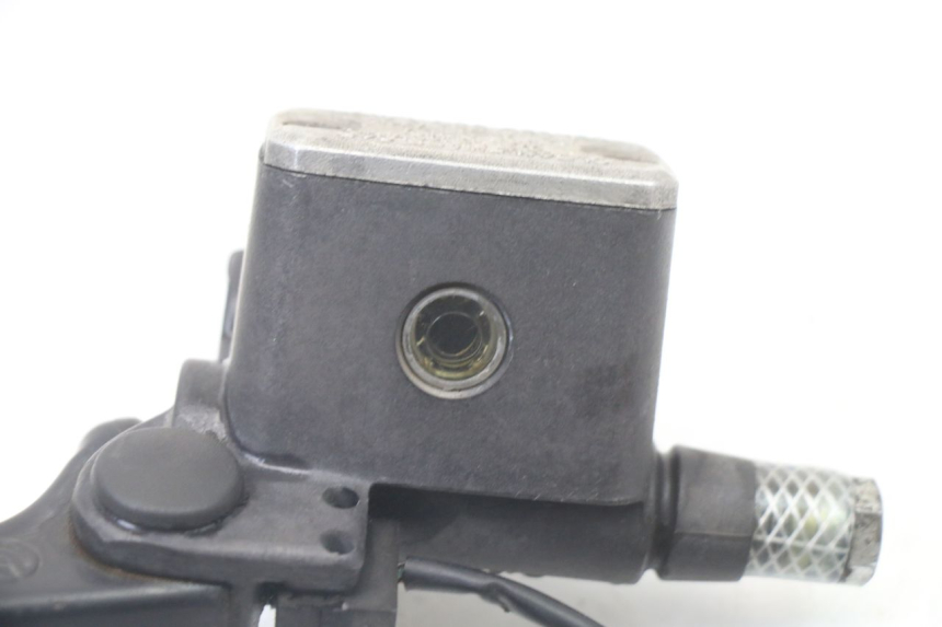 photo de POMPA HAMULCOWA PRZEDNIA BMW C1 125 (2000 - 2003) - Widok ogólny