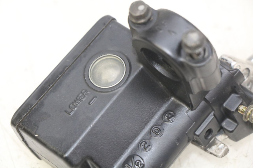 photo de POMPA HAMULCOWA PRZEDNIA SUZUKI BURGMAN 650 (2002 - 2004) - Zoom stanu zużycia