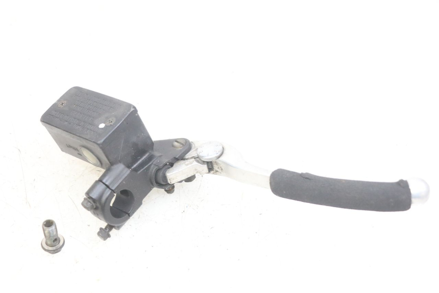 photo de POMPA HAMULCOWA PRZEDNIA SUZUKI BURGMAN 650 (2002 - 2004) - Zbliżenie techniczne