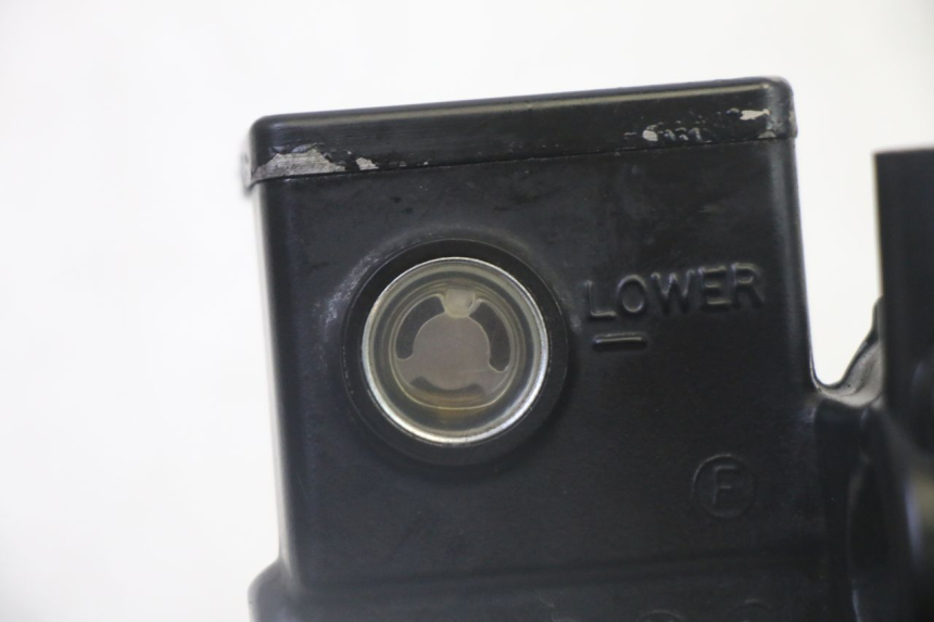 photo de POMPA HAMULCOWA PRZEDNIA SUZUKI BURGMAN 125 (2007 - 2014) - Punkty mocowania