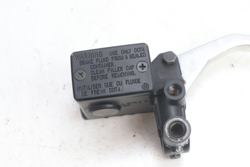 photo de POMPA HAMULCOWA PRZEDNIA SUZUKI BURGMAN 125 (2007 - 2014) - Szczegół części