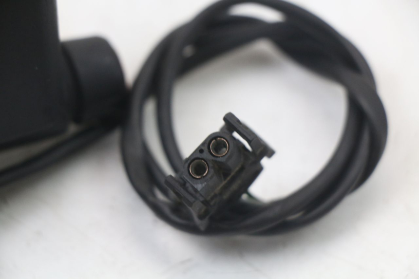 photo de POMPA HAMULCOWA PRZEDNIA BMW C1 125 (2000 - 2003) - Punkty mocowania