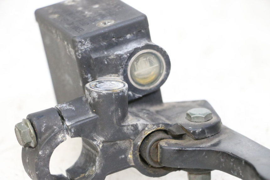 photo de POMPA HAMULCOWA PRZEDNIA PEUGEOT CITYSTAR 50 (2013 - 2017) - Zbliżenie techniczne