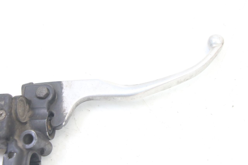 photo de POMPA HAMULCOWA PRZEDNIA PEUGEOT ELYSTAR 50 (2002 - 2014) - Inny kąt widzenia