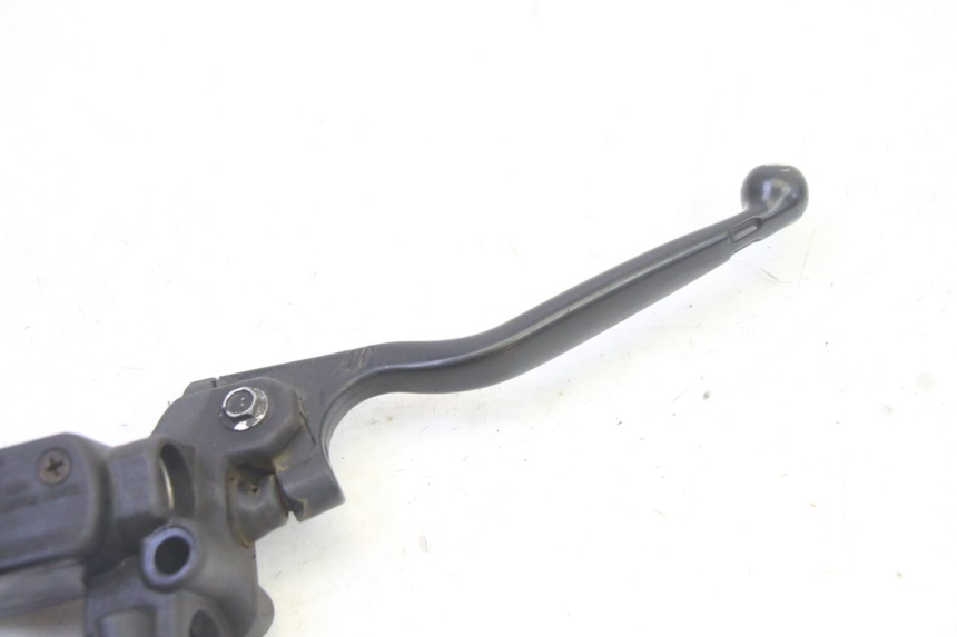 photo de POMPA HAMULCOWA PRZEDNIA PEUGEOT ELYSTAR 50 (2002 - 2014) - Zoom stanu zużycia