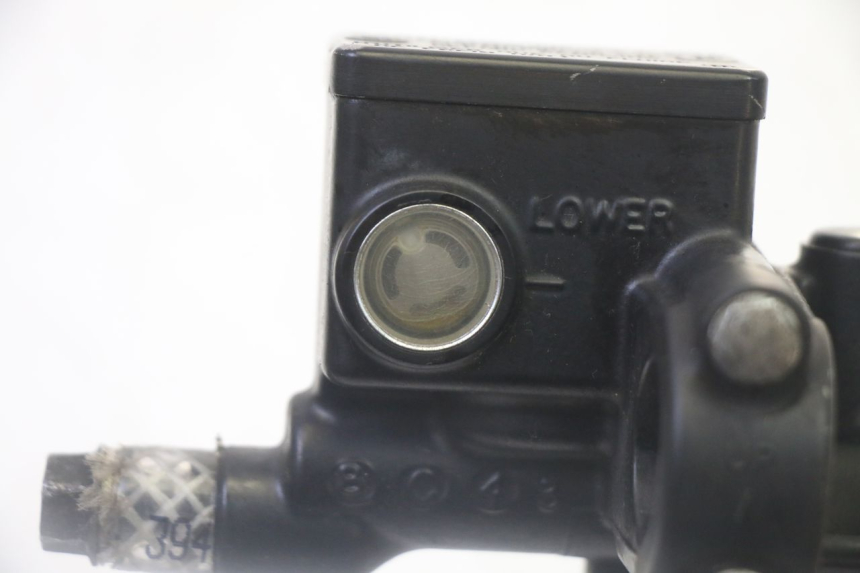 photo de POMPA HAMULCOWA PRZEDNIA HONDA FES S-WING SWING ABS 125 (2007 - 2015) - Widok ogólny