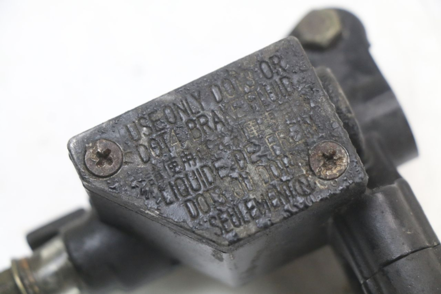 photo de POMPA HAMULCOWA PRZEDNIA SYM FIDDLE 2 50 (2008 - 2013) - Zoom stanu zużycia