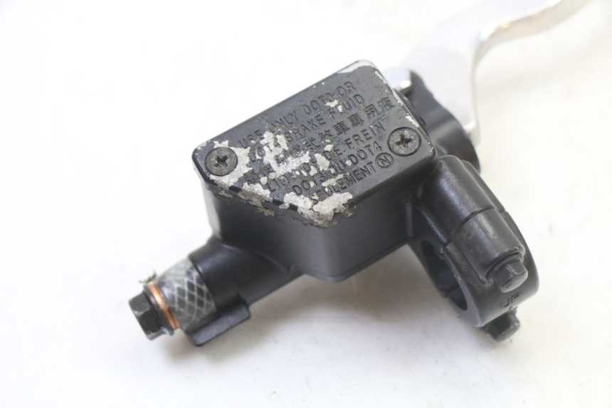 photo de POMPA HAMULCOWA PRZEDNIA SYM FIDDLE 3 III 125 (2014 - 2020) - Szczegół części