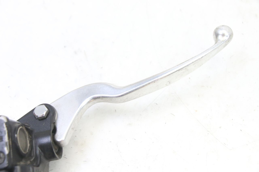 photo de POMPA HAMULCOWA PRZEDNIA SYM FIDDLE 3 III 125 (2014 - 2020) - Zoom stanu zużycia