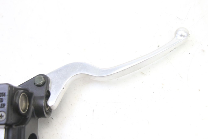 photo de POMPA HAMULCOWA PRZEDNIA SYM FIDDLE 3 III 50 (2014 - 2020) - Zoom stanu zużycia