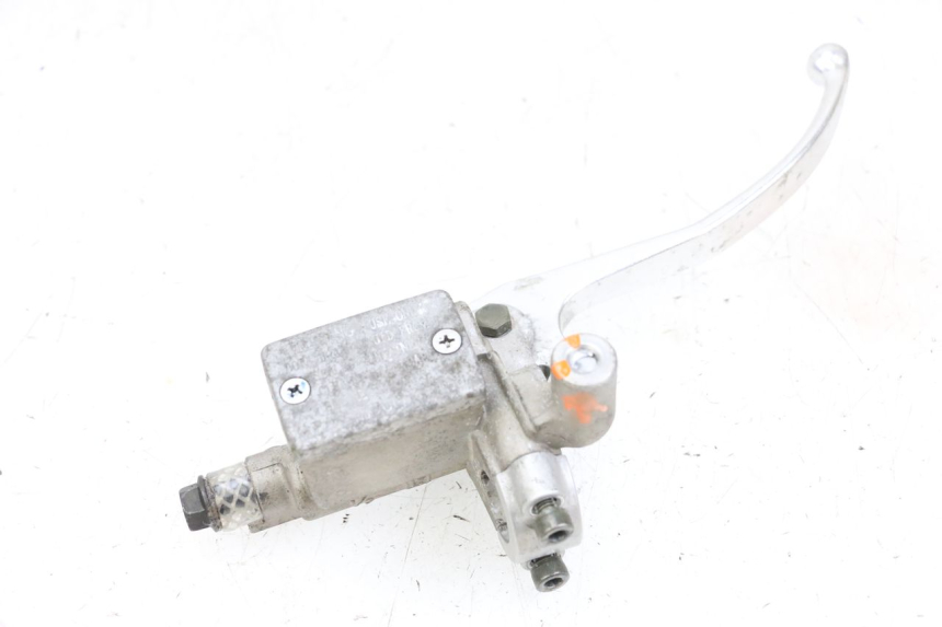 photo de POMPA HAMULCOWA PRZEDNIA MBK FLAME X 125 (2007 - 2016) - Punkty mocowania