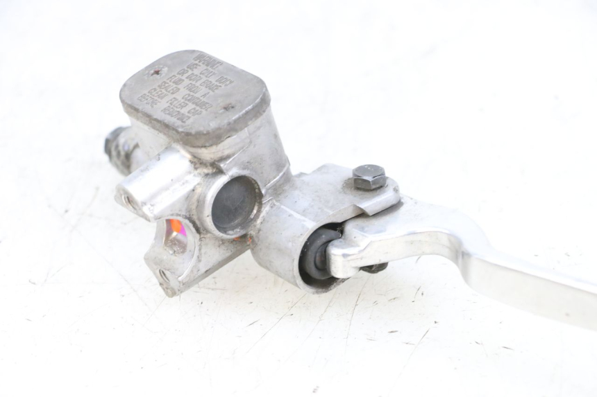 photo de POMPA HAMULCOWA PRZEDNIA MBK FLIPPER 115 (2013 - 2017) - Punkty mocowania