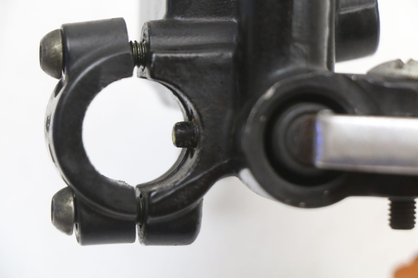 photo de POMPA HAMULCOWA PRZEDNIA PIAGGIO FLY 2T 50 (2004 - 2017) - Stan powierzchni