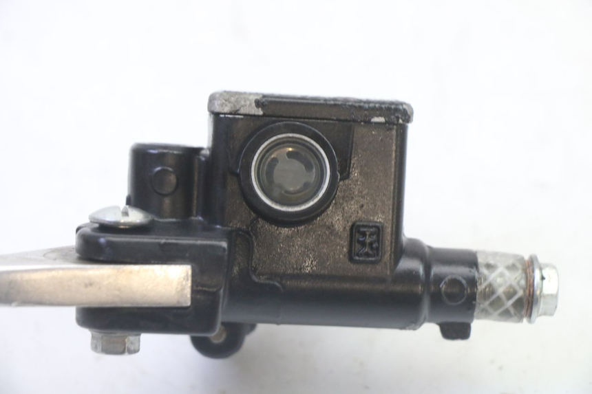 photo de POMPA HAMULCOWA PRZEDNIA PIAGGIO FLY 2T 50 (2004 - 2017) - Szczegół części