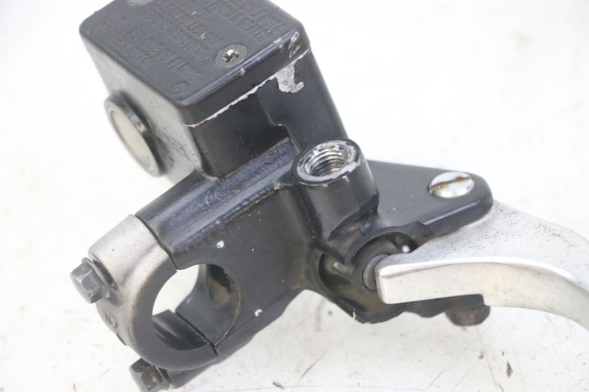 photo de POMPA HAMULCOWA PRZEDNIA HONDA FORZA ABS 300 (2013 - 2017) - Punkty mocowania