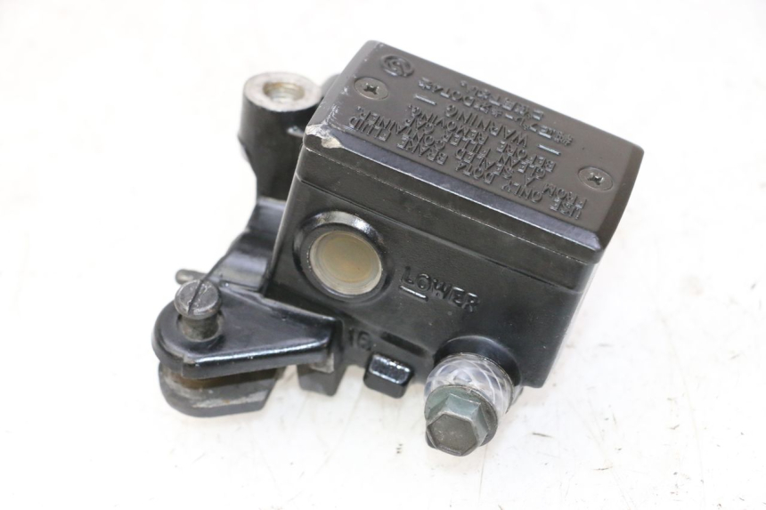 photo de POMPA HAMULCOWA PRZEDNIA YAMAHA FZ6 N FAZER 600 (2004 - 2006) - Widok główny