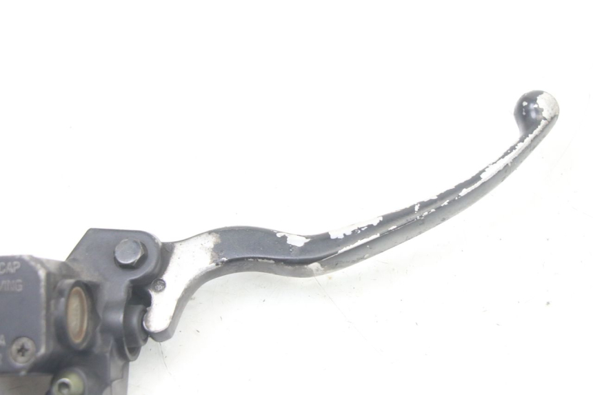 photo de POMPA HAMULCOWA PRZEDNIA GILERA NEXUS 300 (2008 - 2013) - Zoom stanu zużycia