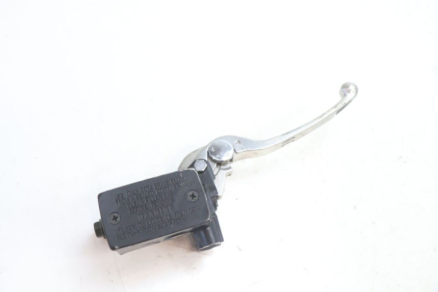 photo de PRZEDNI CYLINDER GŁÓWNY SUZUKI GSR 600 (2005 - 2012) - Widok główny