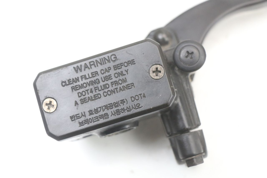 photo de POMPA HAMULCOWA PRZEDNIA HYOSUNG GTR 125 (2006 - 2008) - Szczegół części