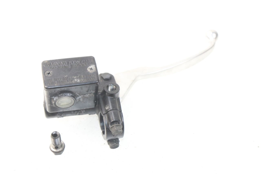 photo de POMPA HAMULCOWA PRZEDNIA SYM GTS EFI ABS 125 (2012 - 2016) - Zbliżenie techniczne