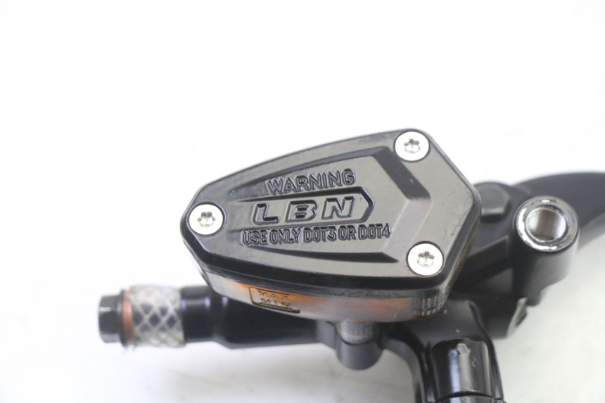 photo de POMPA HAMULCOWA PRZEDNIA KIDEN KD125-G 125 (2018 - 2022) - Szczegół części