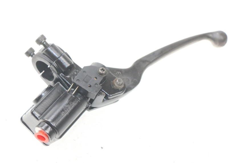 photo de POMPA HAMULCOWA PRZEDNIA PEUGEOT KISBEE 2T 50 (2010 - 2017) - Szczegół części