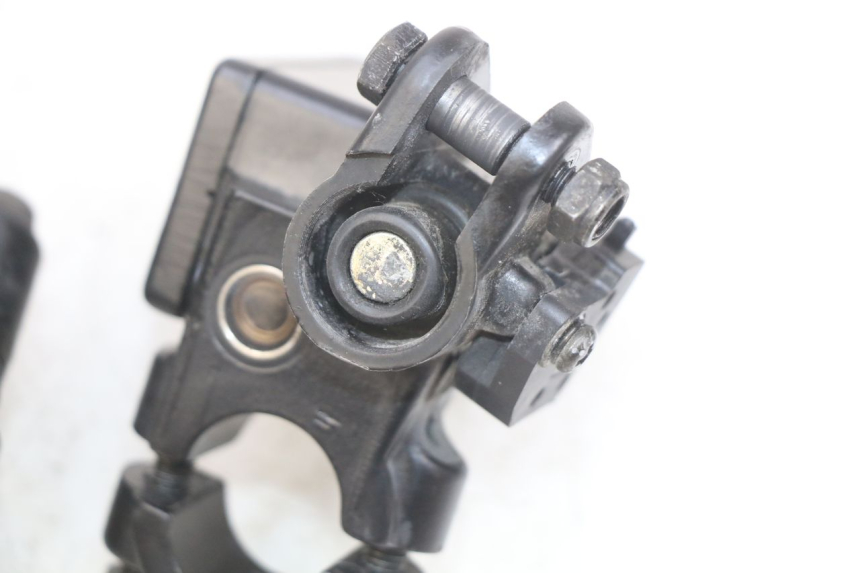 photo de POMPA HAMULCOWA PRZEDNIA PEUGEOT KISBEE 2T 50 (2010 - 2017) - Zoom stanu zużycia