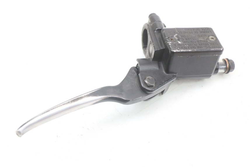 photo de POMPA HAMULCOWA PRZEDNIA PEUGEOT KISBEE 2T 50 (2018 - 2022) - Inny kąt widzenia