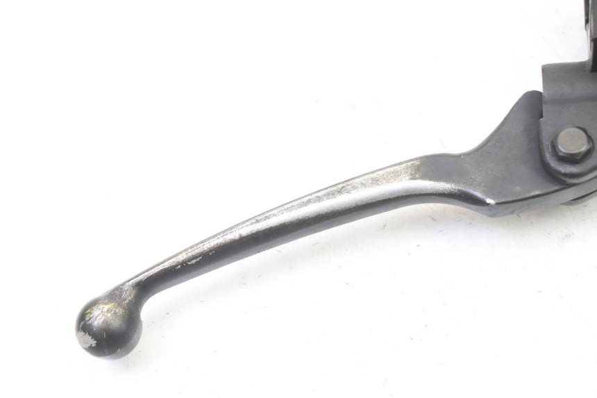 photo de POMPA HAMULCOWA PRZEDNIA PEUGEOT KISBEE 2T 50 (2018 - 2022) - Zbliżenie techniczne