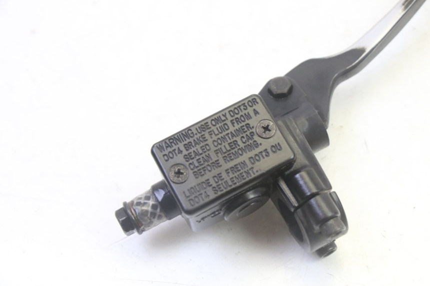 photo de POMPA HAMULCOWA PRZEDNIA PEUGEOT KISBEE 2T 50 (2010 - 2017) - Szczegół części