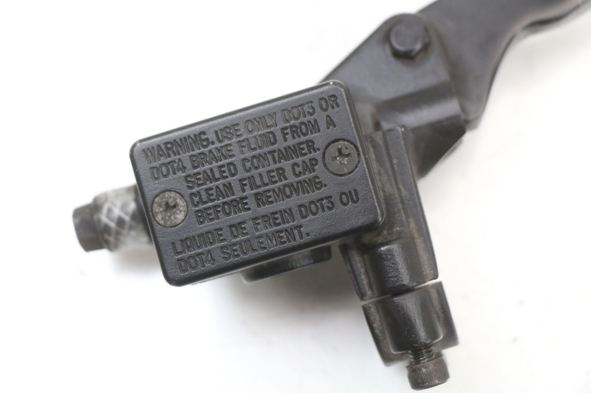 photo de POMPA HAMULCOWA PRZEDNIA PEUGEOT KISBEE 4T 50 (2018 - 2022) - Szczegół części