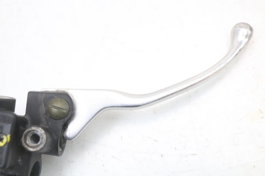 photo de POMPA HAMULCOWA PRZEDNIA PIAGGIO LIBERTY 4T 50 (2004 - 2008) - Inny kąt widzenia