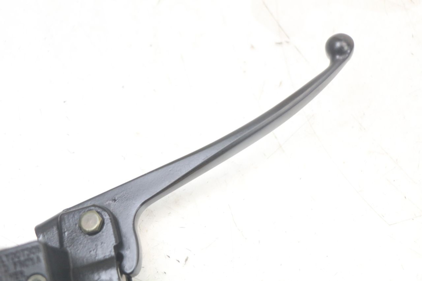 photo de POMPA HAMULCOWA PRZEDNIA MASH LEGEND'R 4T 50 (2021 - 2025) - Zbliżenie techniczne