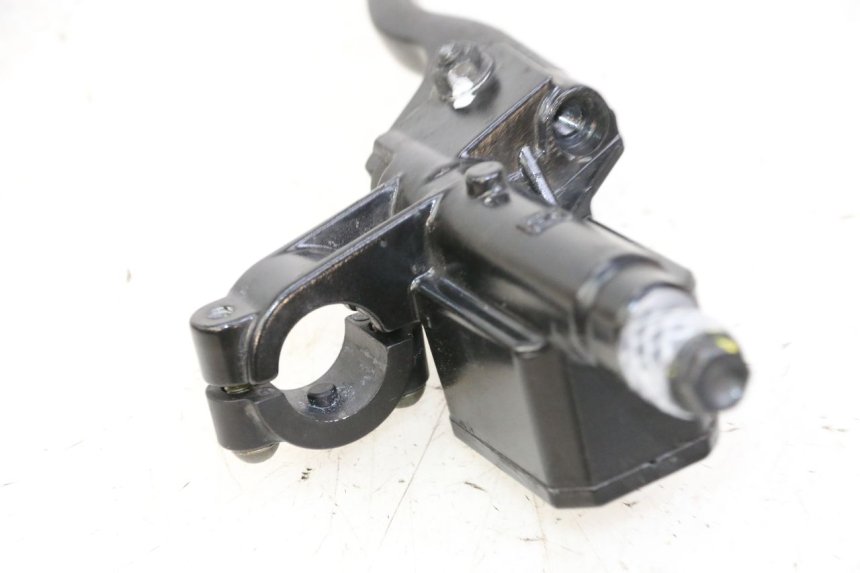 photo de POMPA HAMULCOWA PRZEDNIA PIAGGIO MP3 500 (2014 - 2017) - Szczegół części