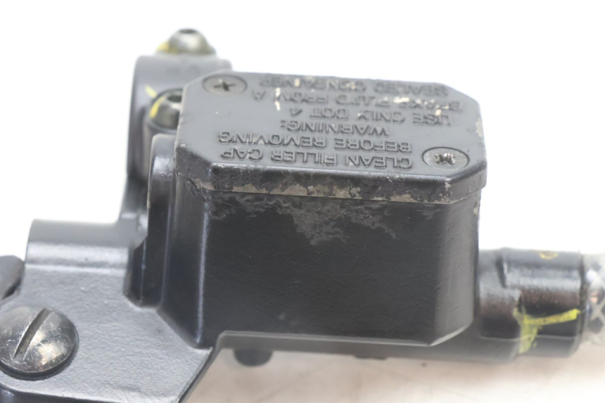 photo de POMPA HAMULCOWA PRZEDNIA PIAGGIO MP3 500 (2016 - 2018) - Stan powierzchni
