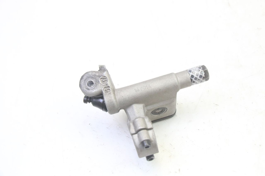 photo de POMPA HAMULCOWA PRZEDNIA RIEJU MRT 50 (2018 - 2021) - Punkty mocowania