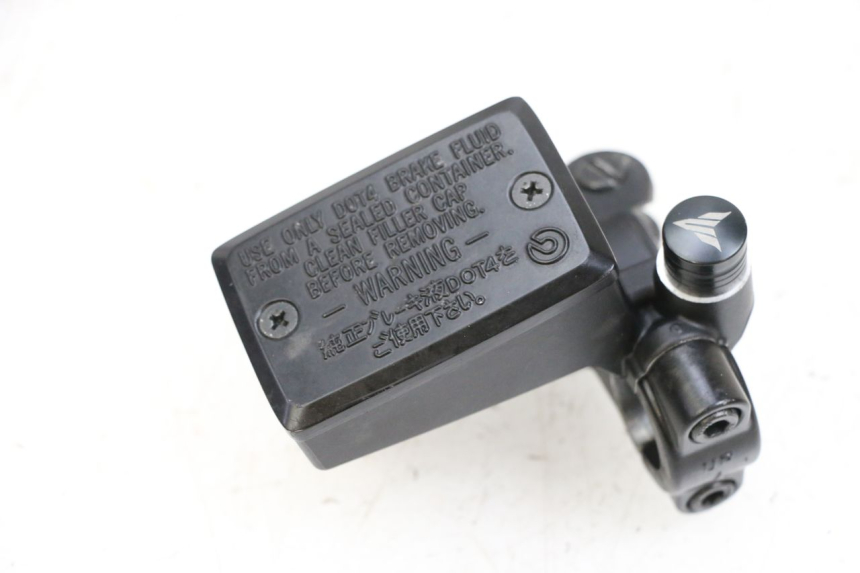 photo de POMPA HAMULCOWA PRZEDNIA YAMAHA MT-07 MT07 ABS 700 (2018 - 2020) - Zbliżenie techniczne