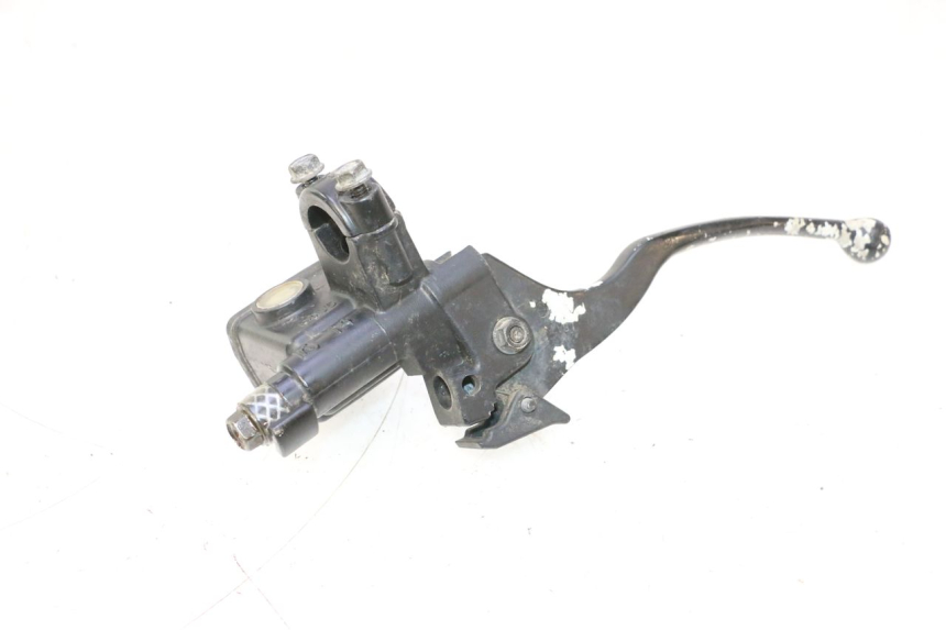 photo de PRZEDNI CYLINDER GŁÓWNY KYMCO MXU R 250 (2004 - 2010) - Zbliżenie techniczne