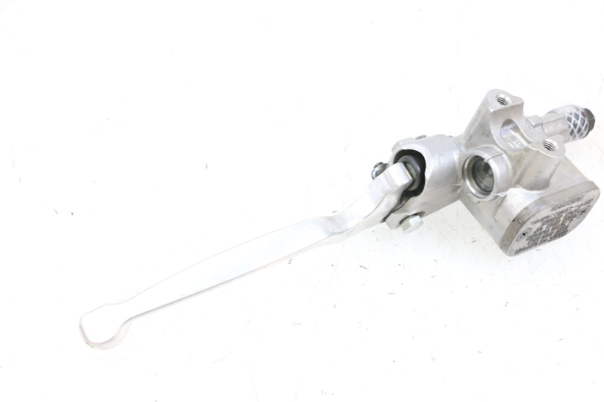 photo de POMPA HAMULCOWA PRZEDNIA YAMAHA NEO'S CORE 1 (2022 - 2026) - Zbliżenie techniczne