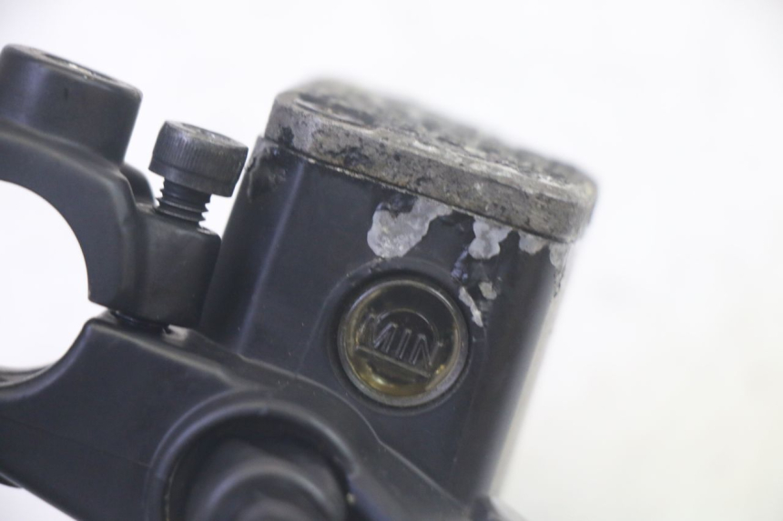 photo de POMPA HAMULCOWA PRZEDNIA YAMAHA NEOS NEO'S 4T 50 (2008 - 2016) - Punkty mocowania