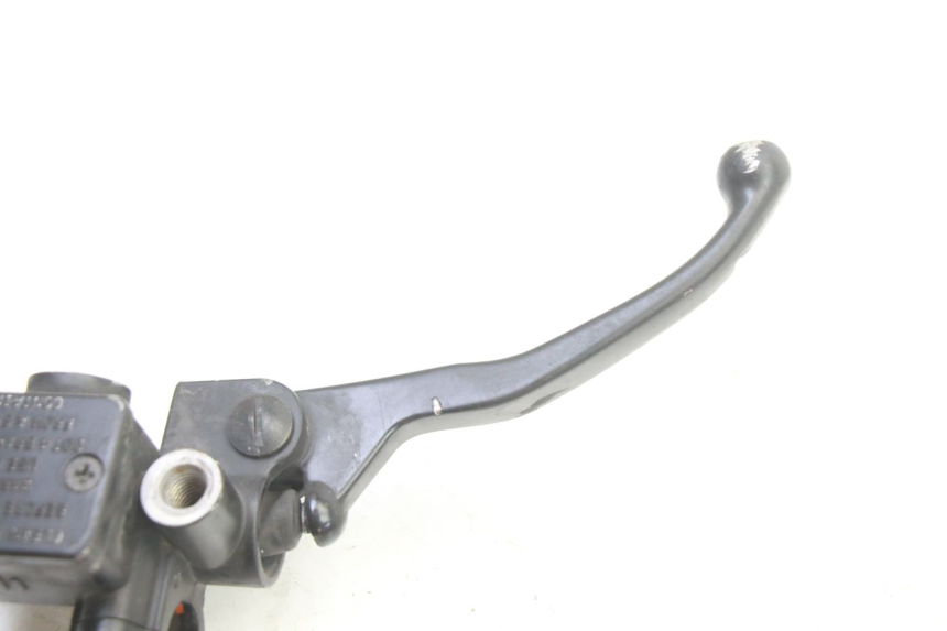 photo de POMPA HAMULCOWA PRZEDNIA PIAGGIO NEW TYPHOON 50 (2018 - 2021) - Zoom stanu zużycia