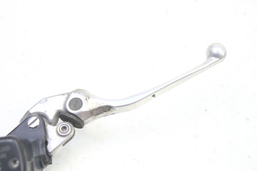 photo de POMPA HAMULCOWA PRZEDNIA HONDA NTV DEAUVILLE ABS 700 (2007 - 2016) - Inny kąt widzenia