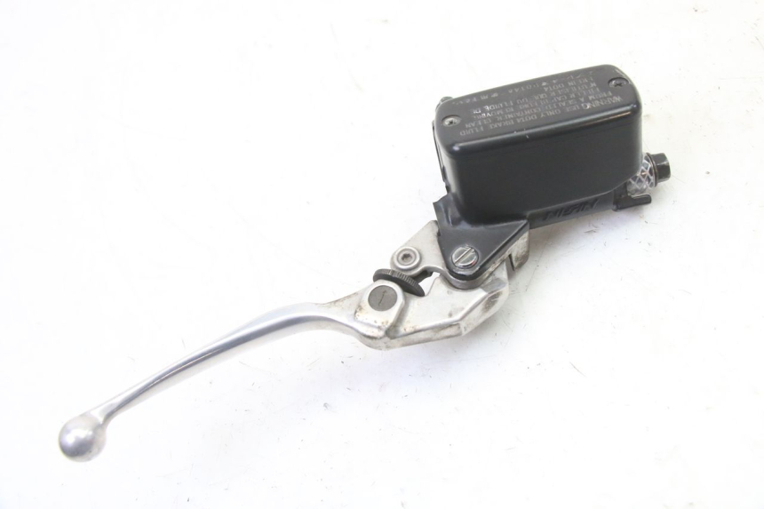 photo de POMPA HAMULCOWA PRZEDNIA HONDA NTV DEAUVILLE ABS 700 (2007 - 2016) - Zbliżenie techniczne